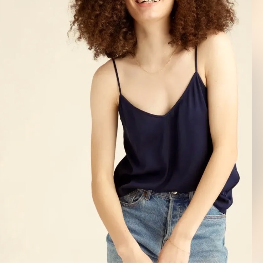 Quince Women's Navy Blue Silk V-Neck Cami Tank Top Washable Stretch Sleeveless
